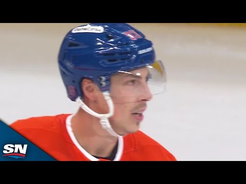 Oilers Ryan Nugent-Hopkins Finishes Off Passing Play For Power-Play Goal