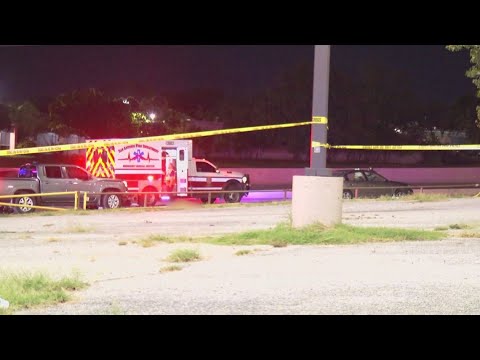 SAPD: Driver with stabbing victim inside vehicle hits, kills pedestrian in street on way to hospital