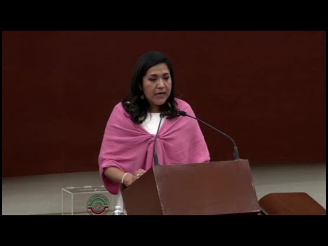 Saldaña Guerrero promueve campaña contra el Cáncer de Mama al interior del Congreso del Estado.