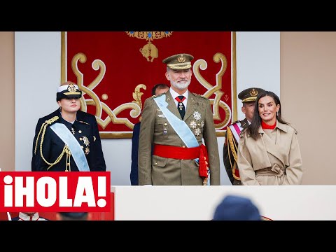 Los Reyes y la princesa de Asturias presiden un 12 de octubre con la lluvia como gran protagonista