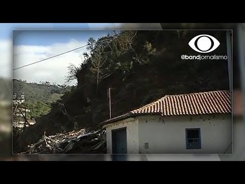 Deslizamento de terra destrói casas históricas em Ouro Preto