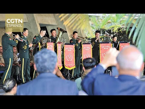 La Escuela Superior de Defensa de Brasil, en Brasilia, celebra el Día de China