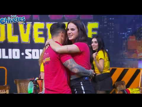 GALA MONTES ABRAZA Y BESA A AGUSTIN EN  LA FIESTA DE LA CASA DE LOS FAMOSOS MÉXICO