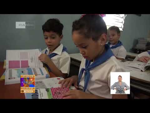 Libros de Textos para Perfeccionamiento Educacional en Cuba