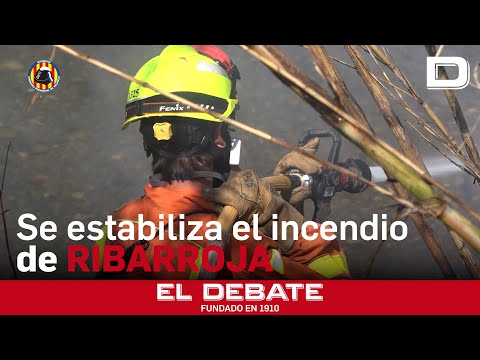 Se estabiliza el incendio forestal de la localidad valenciana de Ribarroja del Turia