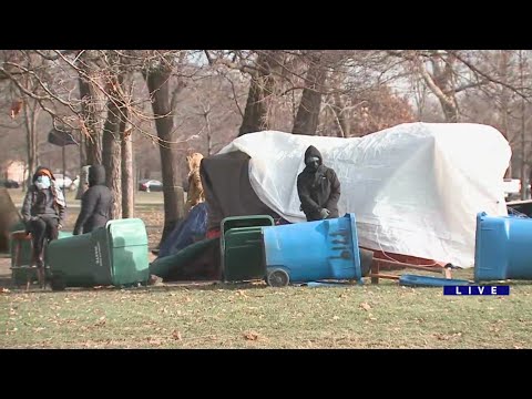 '100% of residents will have place to go:' Chicago clears Humboldt Park homeless encampment