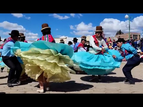 Mira así se baila MOSEÑADA en Lacaya - Pucarani provincia Los Andes Danzas y músicas de La Paz.