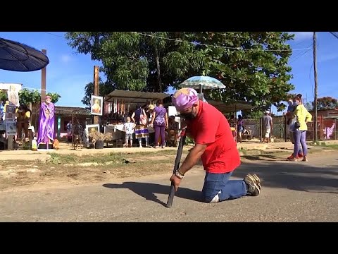 Miles de cubanos piden salud a San Lázaro