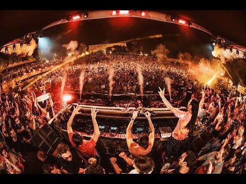 Dimitri Vegas & Like Mike vs John Christian - Turn Up (LIVE Tomorrowland 2018)