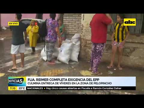 Familia Reimer completa exigencia del EPP entregando víveres en la zona de Pelopincho