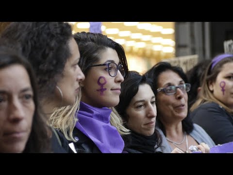 Análisis de Claudio Fantini: Marchas por el Día Internacional de la No Violencia contra la Mujer