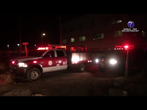 Sofocó H. Cuerpo de Bomberos fuerte incendio a un costado del Hospital del Niño y la Mujer