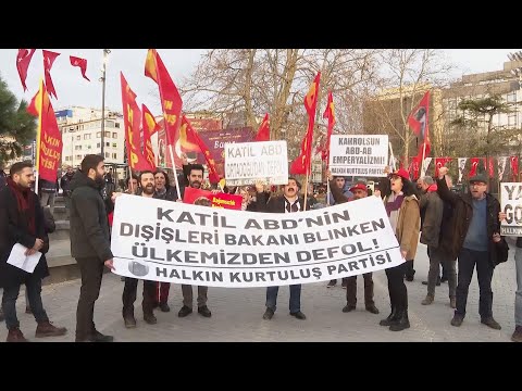 Small Istanbul protest against US Secretary of State Blinken’s visit to Turkey