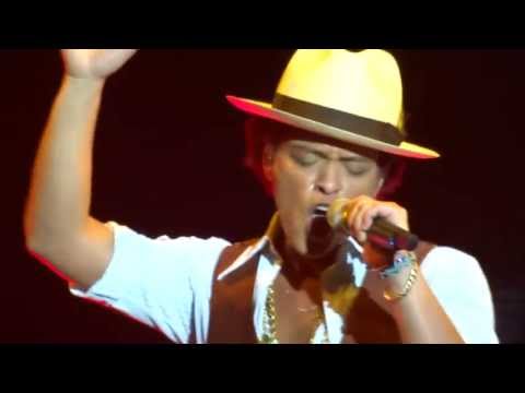 Bruno Mars - Natalie - live Sheffield 12 october 2013 - HD