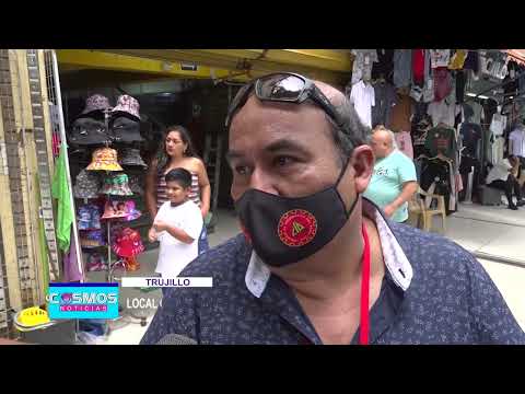 Trujillo: Local comercial de ropa fue demolido por ubicarse en la vía pública