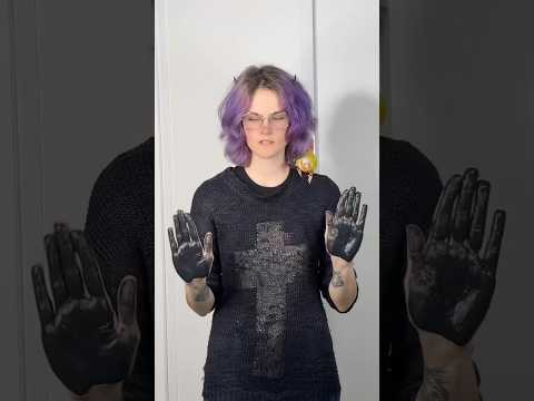 I got the wrong hedgehog 😅 #sonicthehedgehog #cosplay #shadowthehedgehog