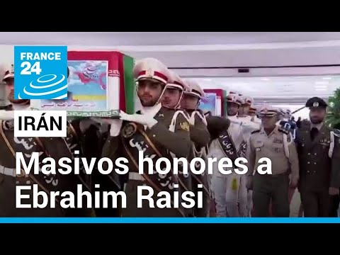 Iraníes acudieron en masa a Teherán para despedir a Ebrahim Raisi y rendir tributo • FRANCE 24