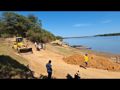 Noticias: Atravessia de Balsa sobre o Rio São Francisco. (Fica difícil a cada dia rio secando) V5/9