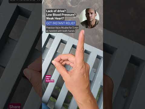 Vajra Mudra boosts blood circulation. It strengthens digestive organs and the heart. #vajra #mudra