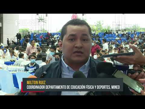 Estudiantes de Managua participan en Mega Simultánea de Ajedrez - Nicaragua