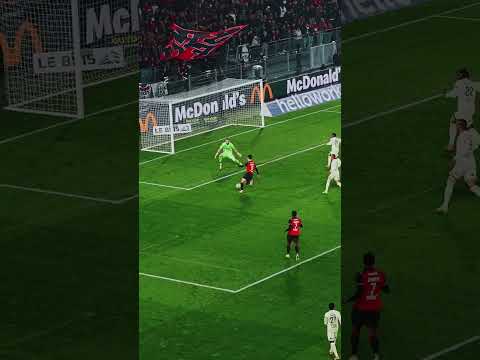 What a save 😱 #football #ligue1 #foot #sport #soccer #ligue1mcdonalds #footballshorts #sports