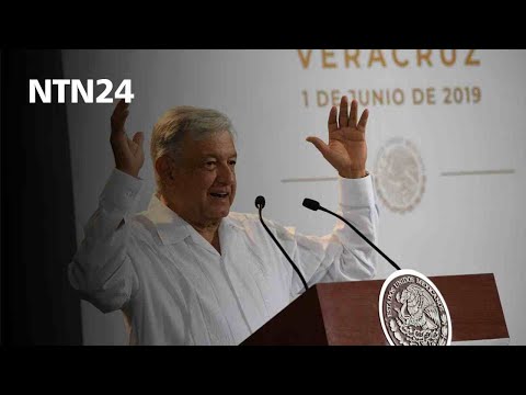 Encapuchados derriban puerta del Palacio Nacional en México mientras López Obrador daba conferencia