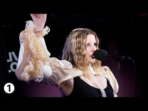 Paris Paloma - Good Boy in the Live Lounge