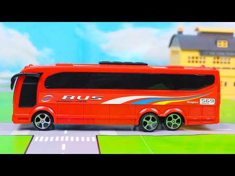 ПОЛИЦЕЙСКАЯ МАШИНА И АВТОБУС СПАСАЮТ СКОРОЮ ПОМОЩЬ! 🚑 Машинки приключения Городе