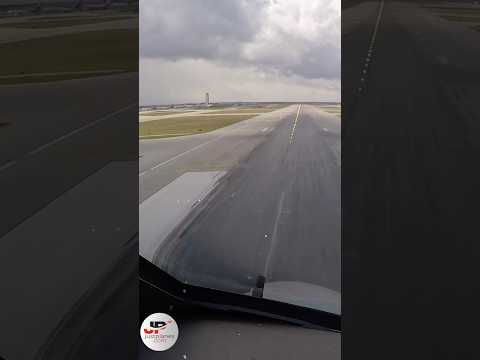 747-8 Crosswind landing