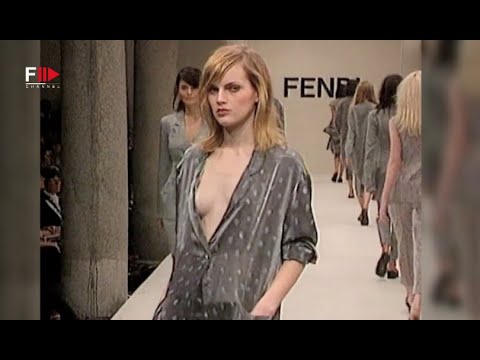 Vintage in Pills FENDI Spring 1996 - Fashion Channel