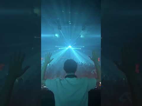 Durante tops off an incredible 2024 with the deluxe version of his album, ‘Enter‘ #anjunadeep