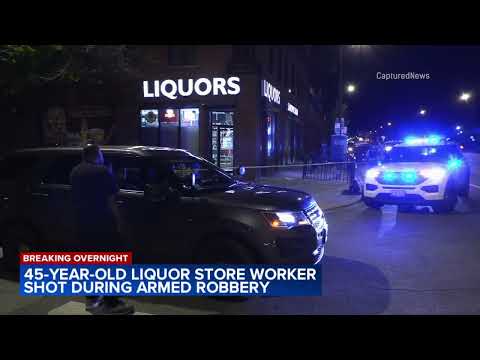Liquor store employee shot during Northwest Side armed robbery, Chicago police say