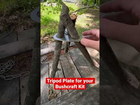 Tripod Baseplate for Your Bushcraft Advetures: 3 Sticks & You Can Cook Over Fire