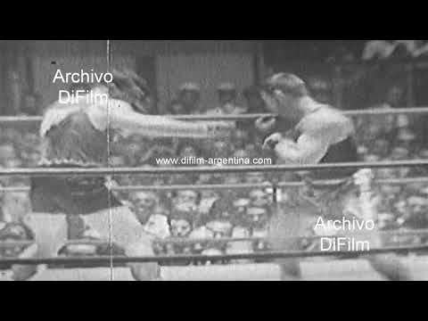 Franco de Piccoli defeats Daniel Bekker - Olympic Games Rome 1960