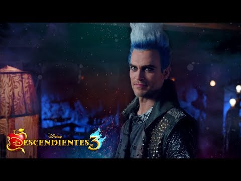 ¿Es Hades? 🔥🎸 | Descendientes 3 (DOB)