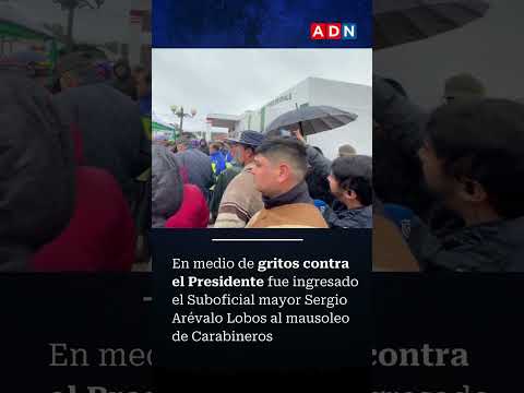 Con gritos contra el Presidente Boric: despiden a los carabineros asesinados en Cañete