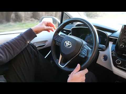 TOYOTA COROLLA hybrid car functionality review