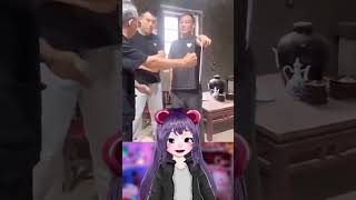 MAESTRO ENEÑA COMO ROMPER PAPEL CON UN GOLPE 💥👊