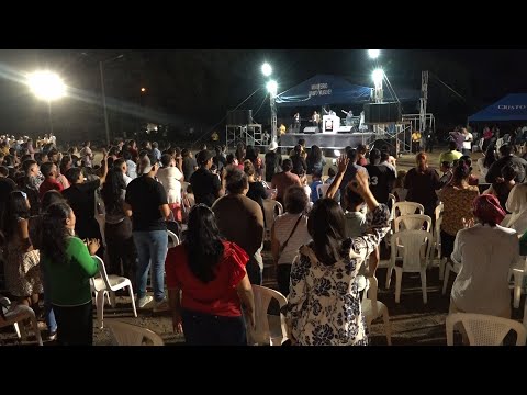 Managua celebra noche de alabanza con el Pastor puertorriqueño Héctor Delgado