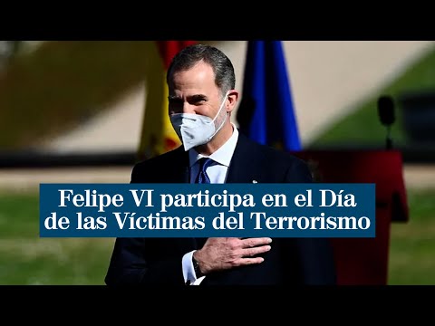 Felipe VI a las víctimas: Representáis la grandeza y dignidad de la democracia