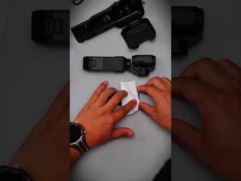 insta360luna Apply a tempered glass screen protector