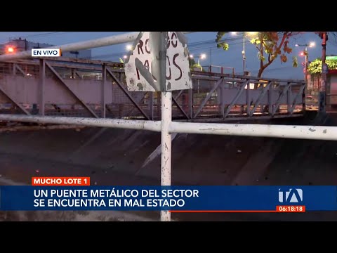 Un puente peatonal en mal estado preocupa a vecinos de Mucho Lote 1 en Guayaquil