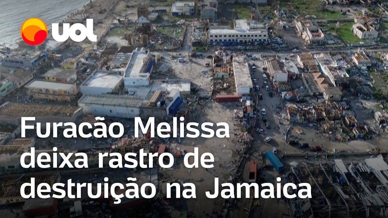 Furacão Melissa deixa rastro de devastação lama e casas destruídas na Jamaica veja  TV Online Furacão Melissa deixa rastro de devastação lama e casas destruídas na Jamaica veja