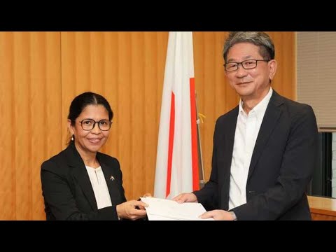 Nueva embajadora de Nicaragua en Japón presenta copias de estilo