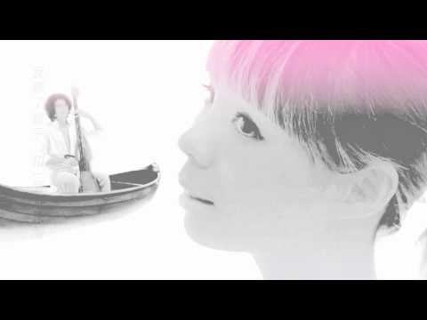 許哲珮《游泳圈》MV [HD]