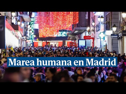Una marea humana en el centro de Madrid, intransitable por el puente de la Constitución