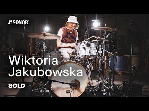 SONOR Artist Family: Wiktoria Jakubowska - Sold