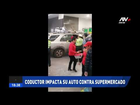 Chofer genera destrozos en supermercado al perder el control de su vehículo en Surco