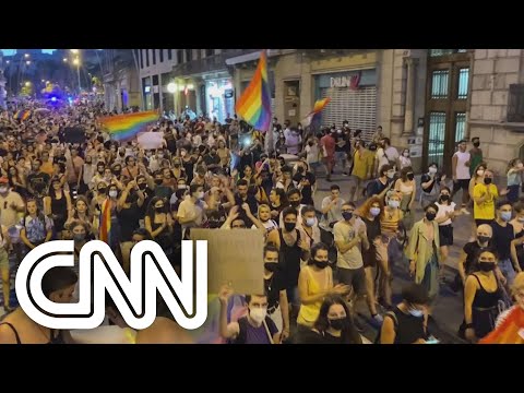 Espanha prende três após morte de jovem por homofobia | EXPRESSO CNN