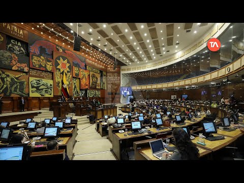 Múltiples proyectos de ley y reformas pendientes tras la disolución de la Asamblea